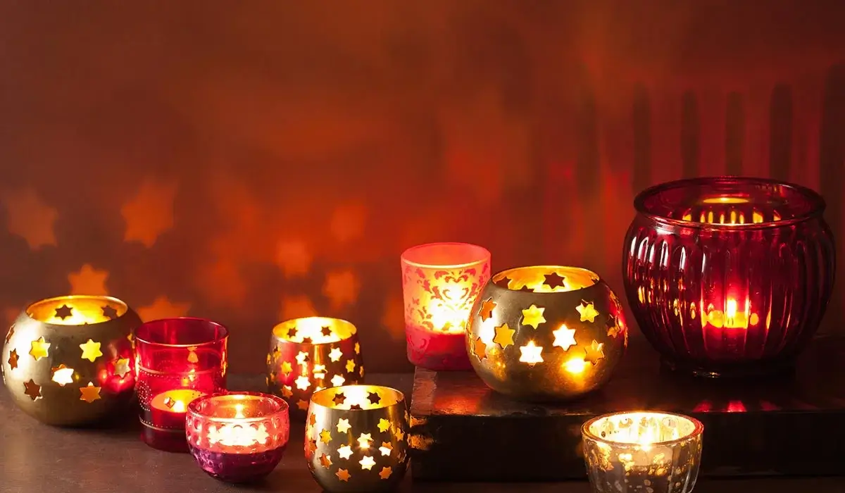 Decorative candles