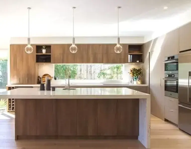 G-Shaped Modular Kitchen